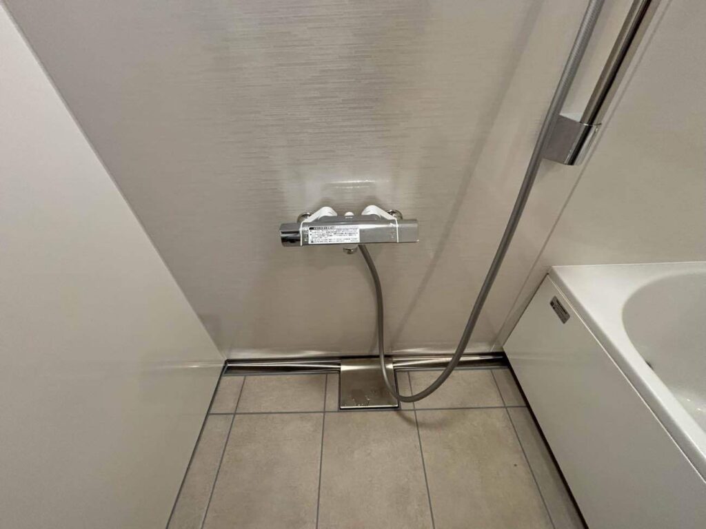 キープクリーンフロア<br />
ハイクラス<br />
カームベージュ